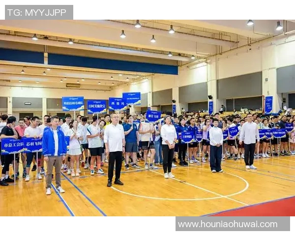 聚焦羽毛球：探索上海羽毛球队的训练节奏与竞技魅力