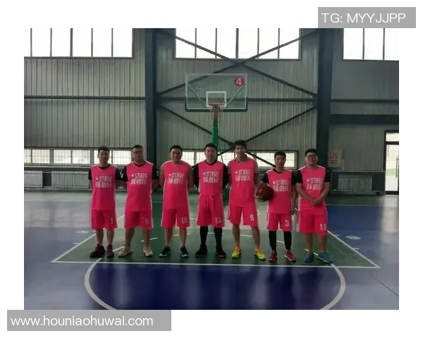 广州篮球队团队协作深度解析与其他球队的对比研究