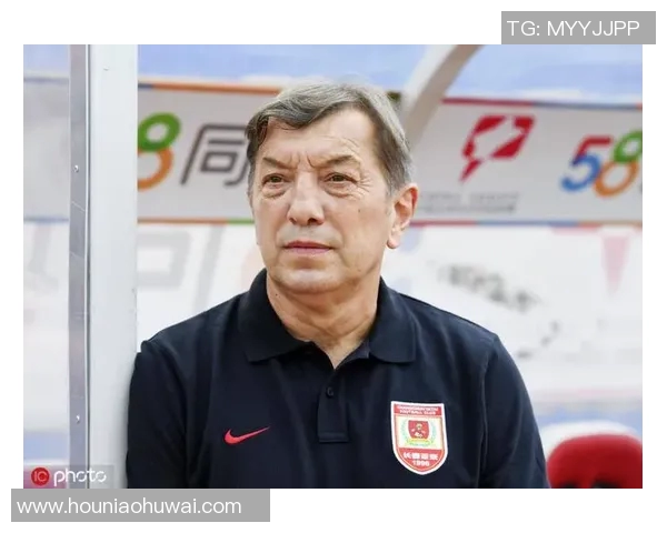 广州足球队心理素质揭秘：如何在赛场上保持冷静与自信