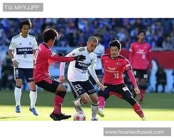 横滨水手与清水果冻的精彩对决揭开新篇章，谁能在赛场上笑到最后